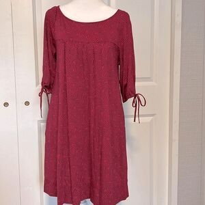 Juicy Couture baby doll style dress. Cap tie sleeves. Size S